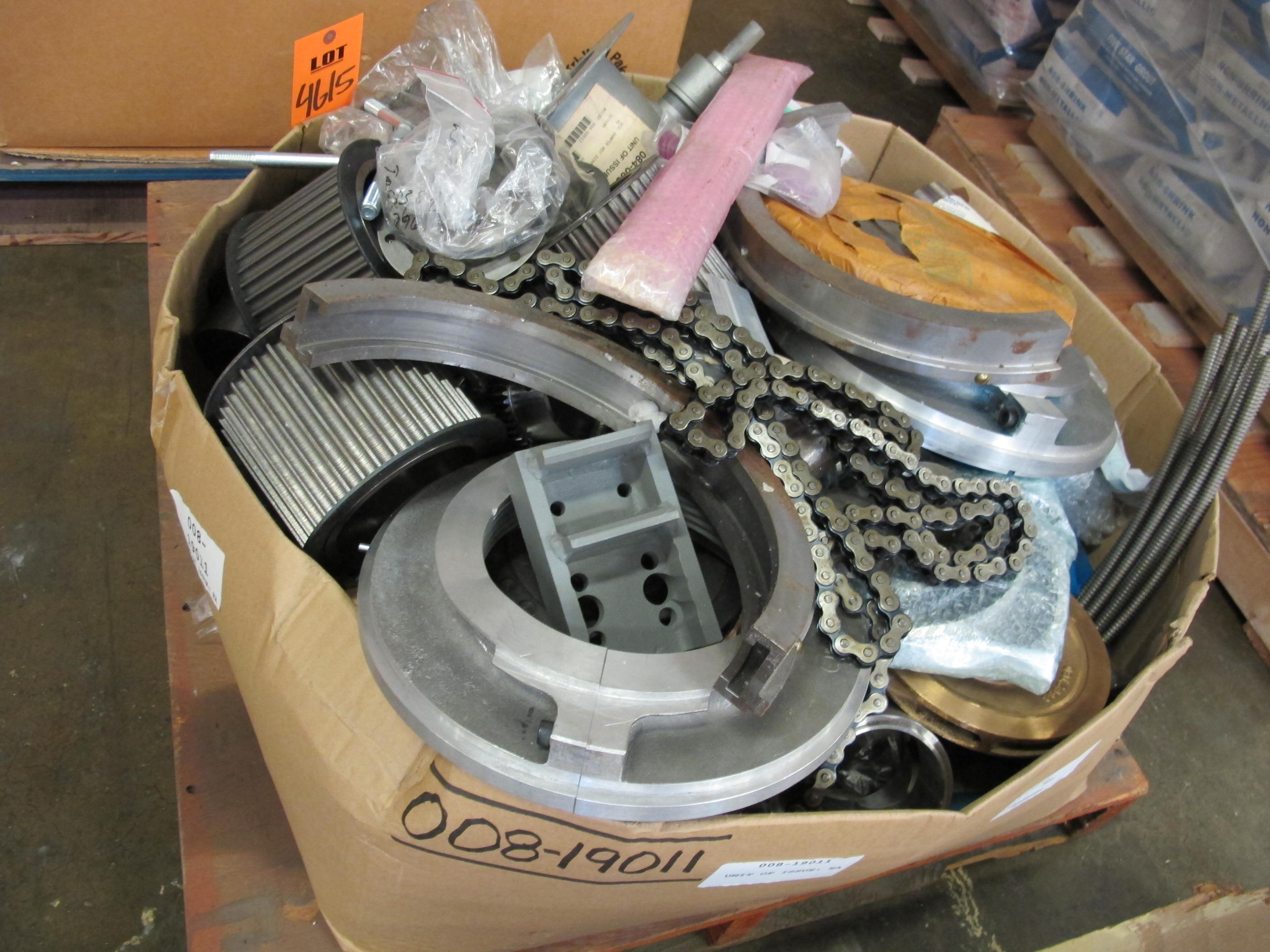 (5 PALLETS) CHECK OUT THIS SCRAP METAL! MUST SEE TO APPRECIATE! MISC STL AND METAL PARTS. LOADING & HANDLING FEE $30-4615